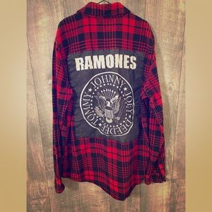 ♥️ Band Flannel ♥️